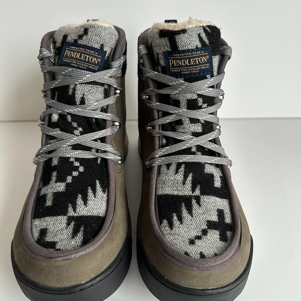 Pendleton Torngat khaki leather insulated hiking trail boots NWT Sz8 - Picture 9 of 10